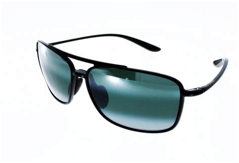 Lunettes de soleil polarisées .